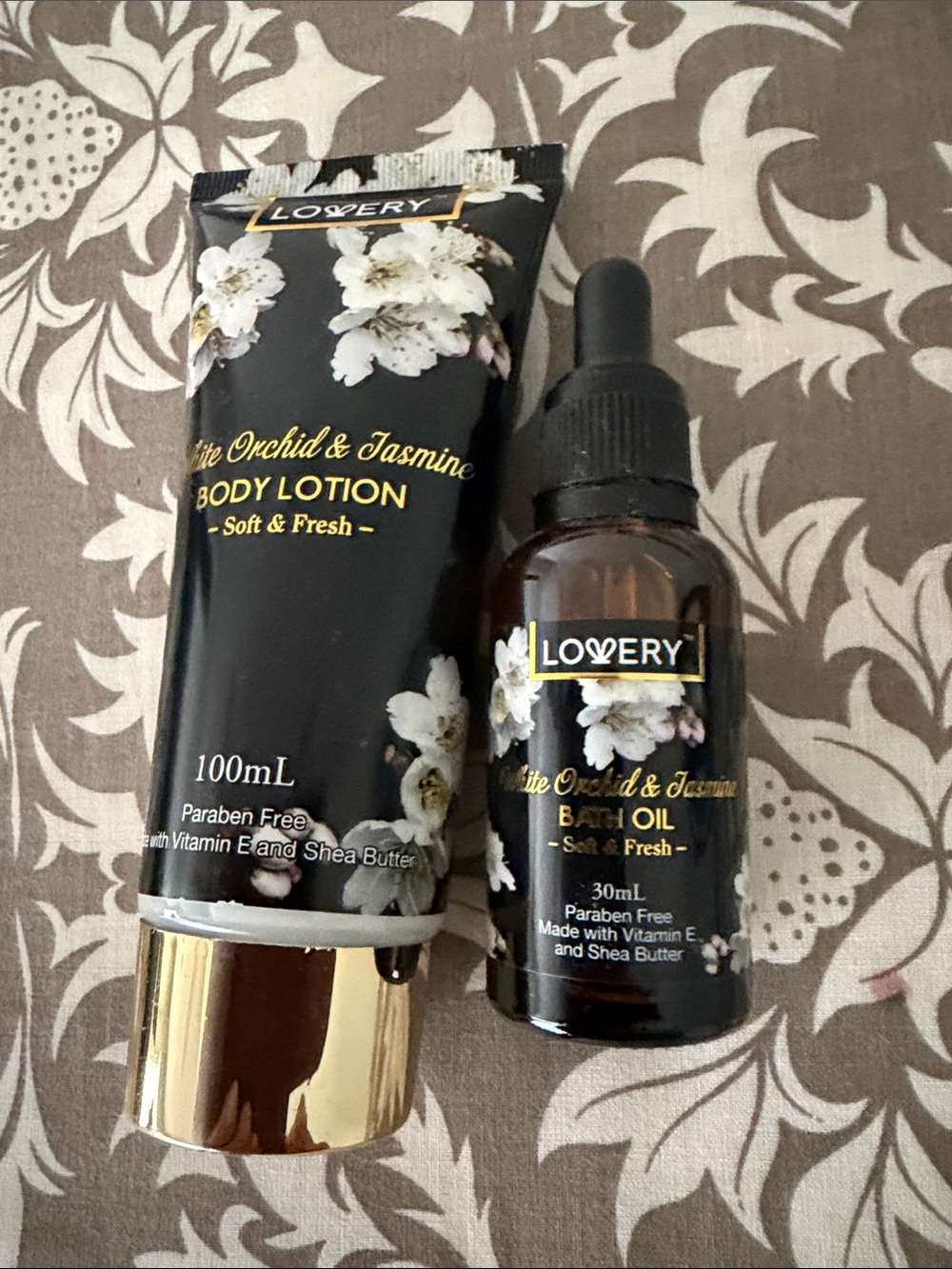 LOVERY White Orchid & Jasmine Body Lotion + Bath Oil Set - Black & Gold Floral